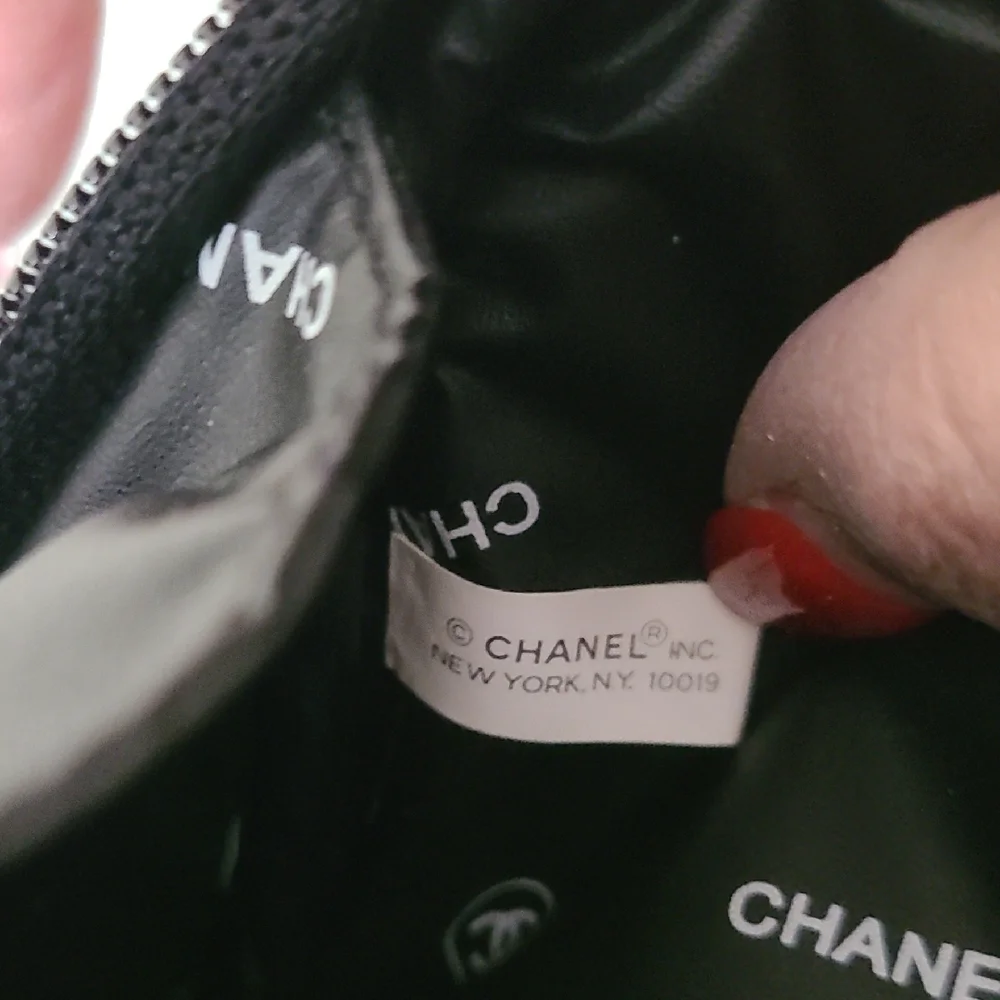 CHANEL Parfums Black‎ Velvet Cosmetic Makeup Bag
